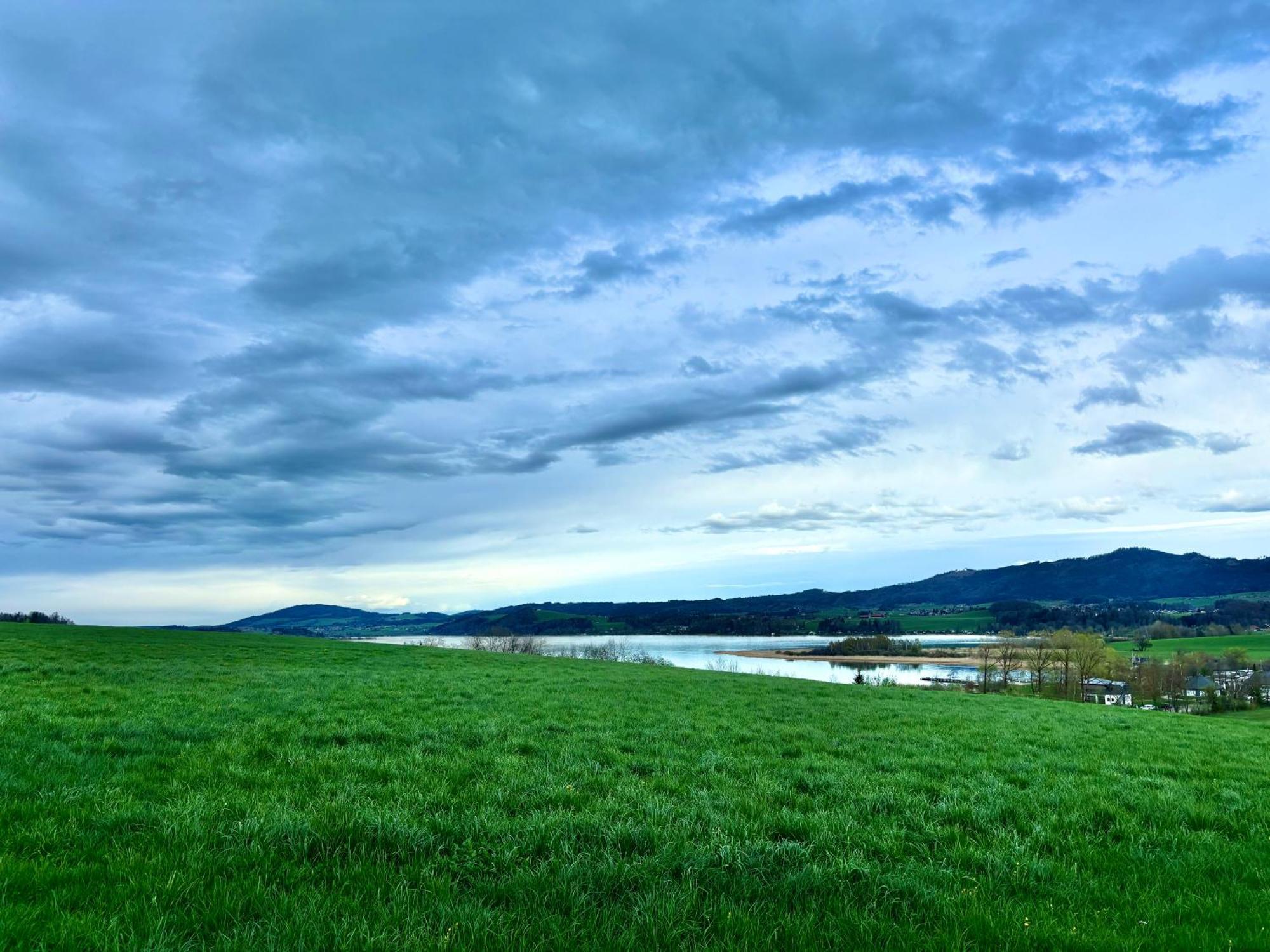 Gaesthaus "Seeblick" Seekirchen am Wallersee Exterior foto