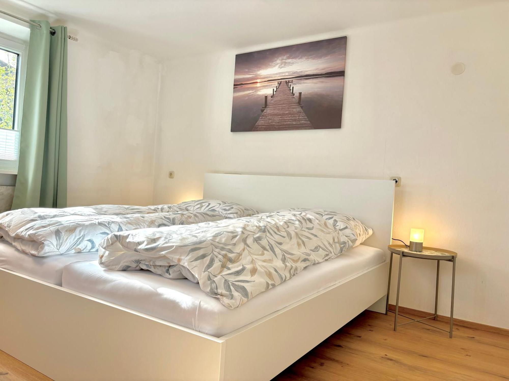 Gaesthaus "Seeblick" Seekirchen am Wallersee Quarto foto