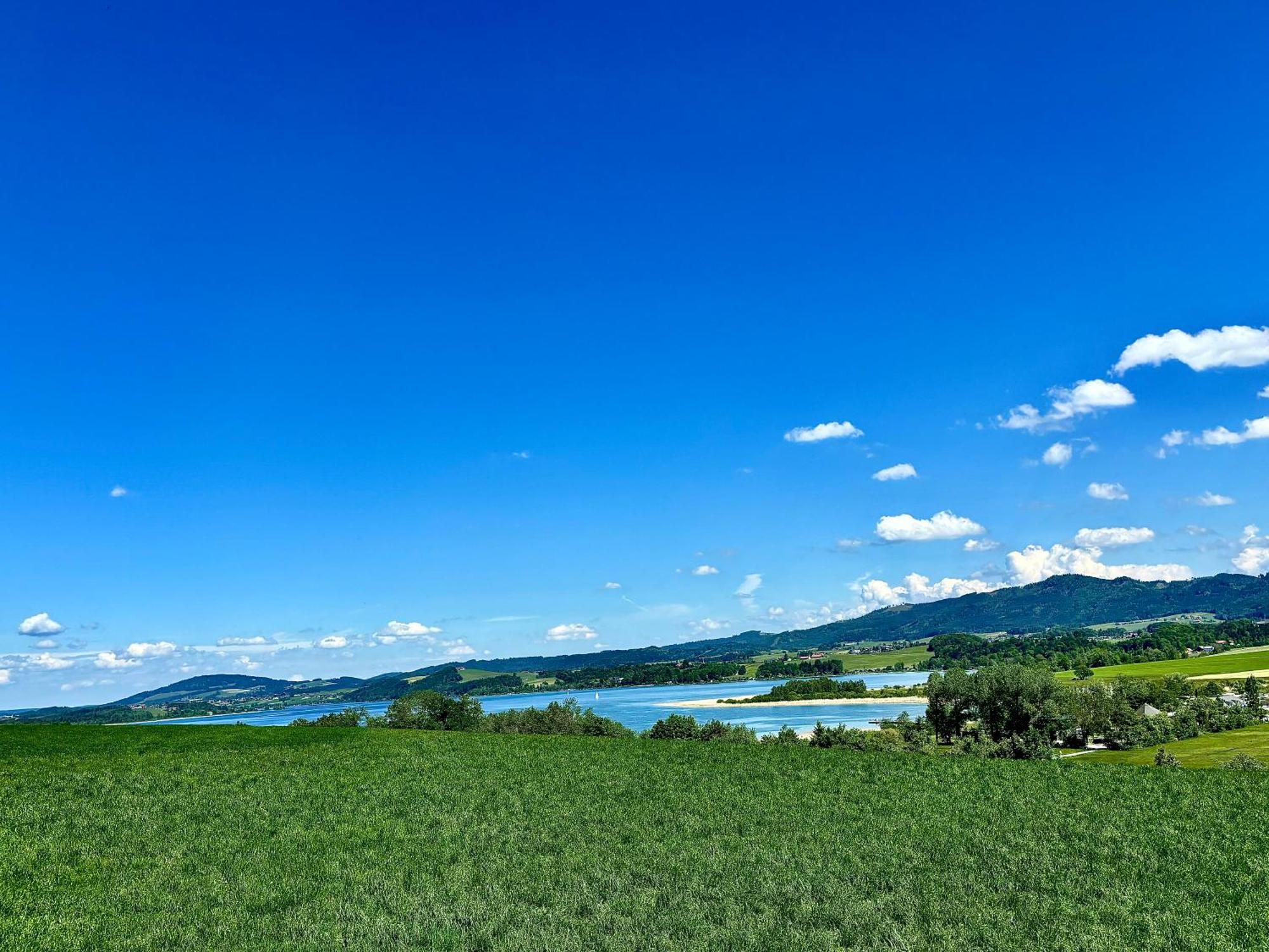 Gaesthaus "Seeblick" Seekirchen am Wallersee Exterior foto