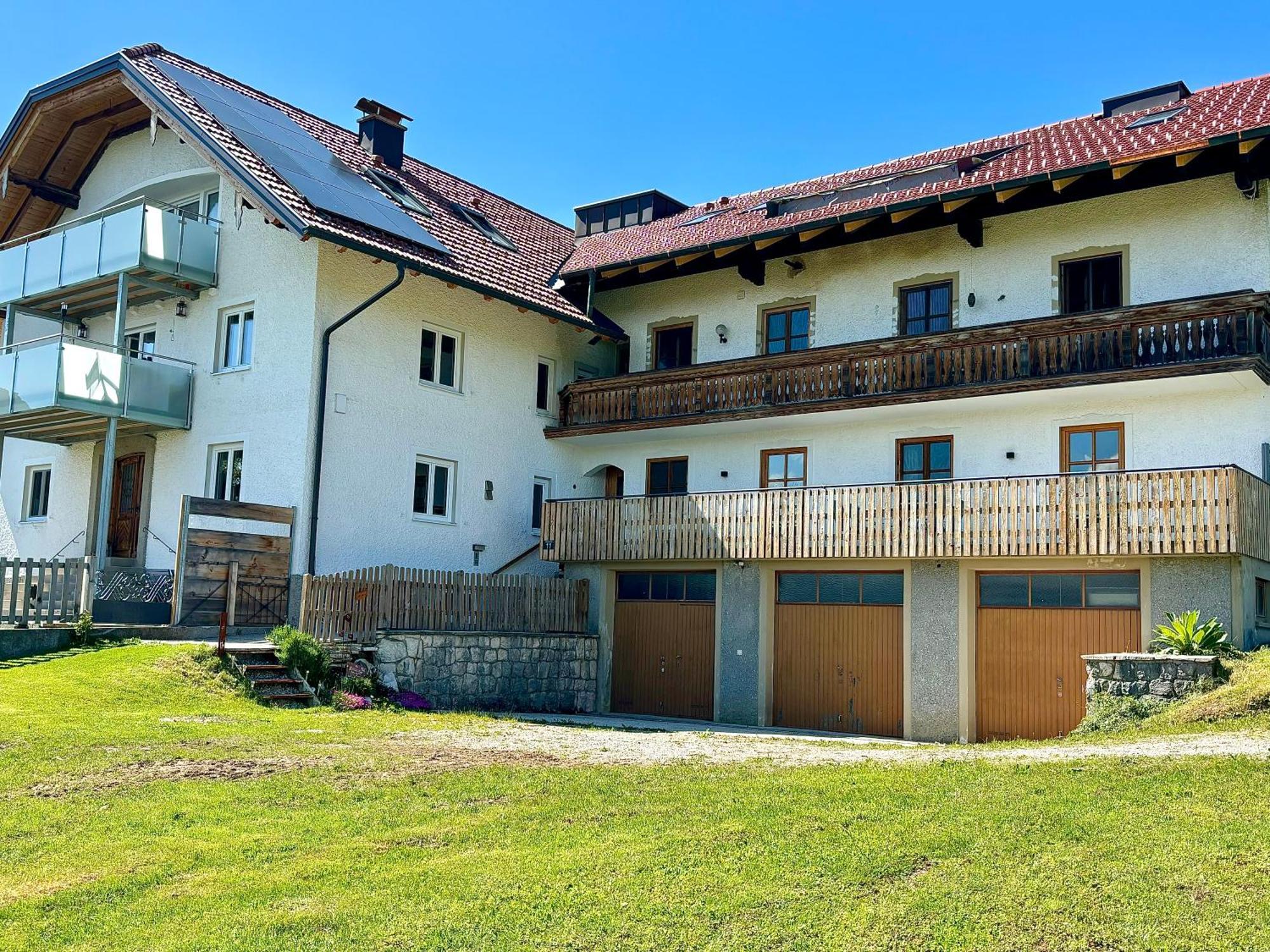 Gaesthaus "Seeblick" Seekirchen am Wallersee Exterior foto